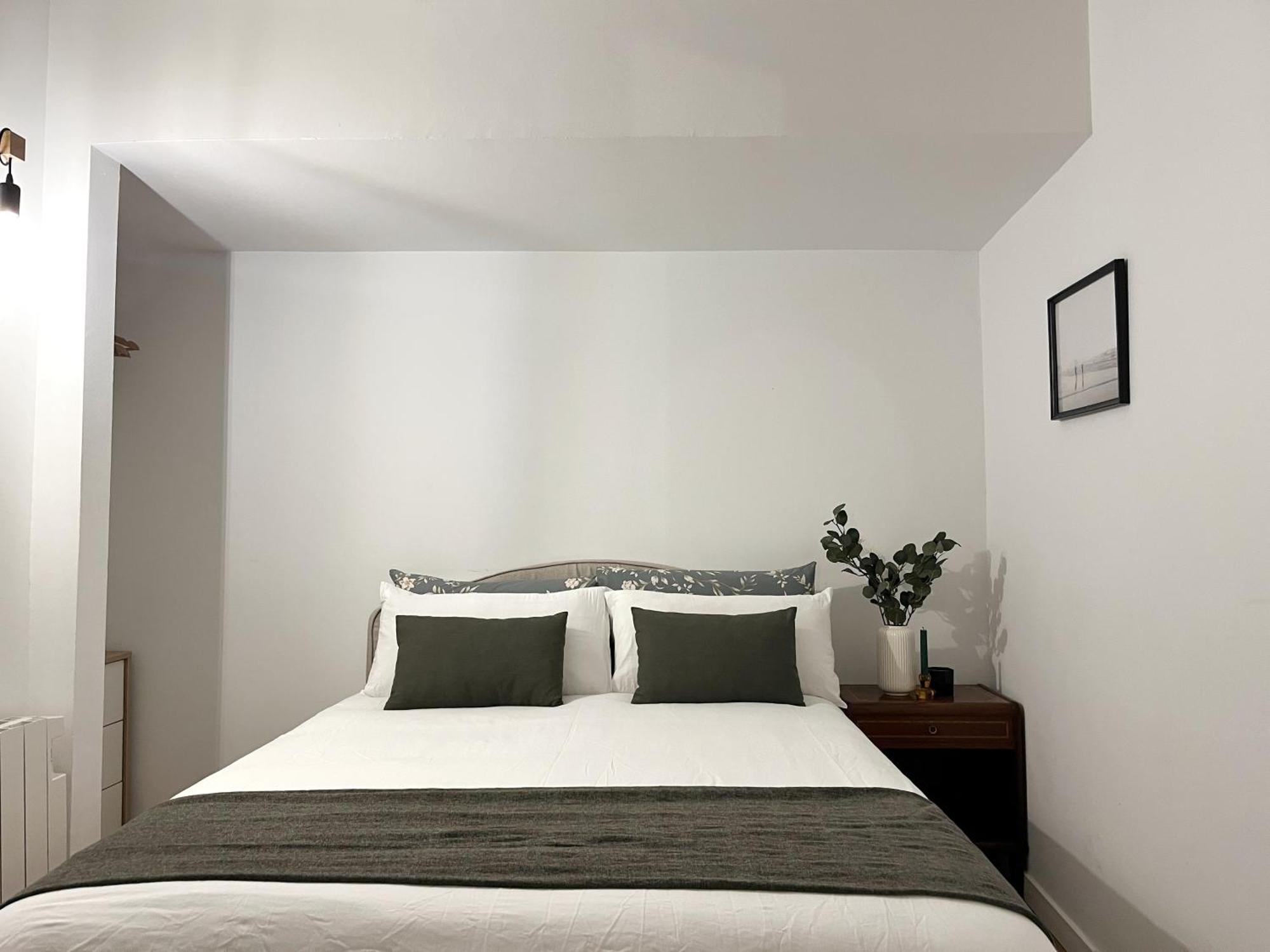 Apartamento Puerta Del Camino 5 - Patio Y Wifi Більбао Екстер'єр фото